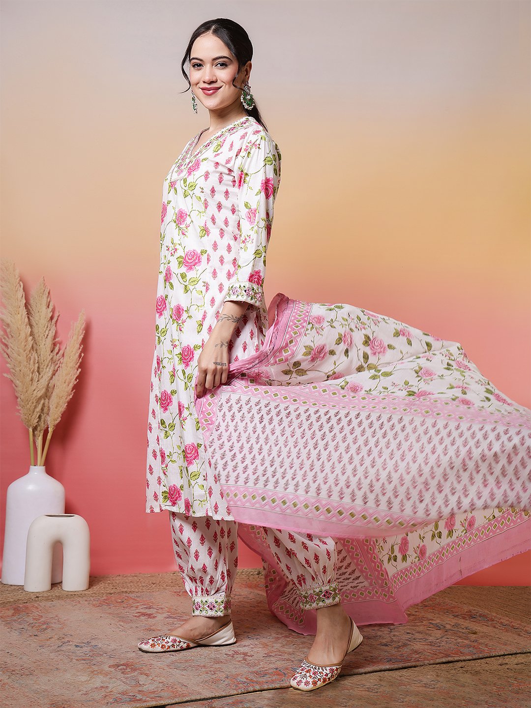 charming white and pink rose floral print salwar suit set