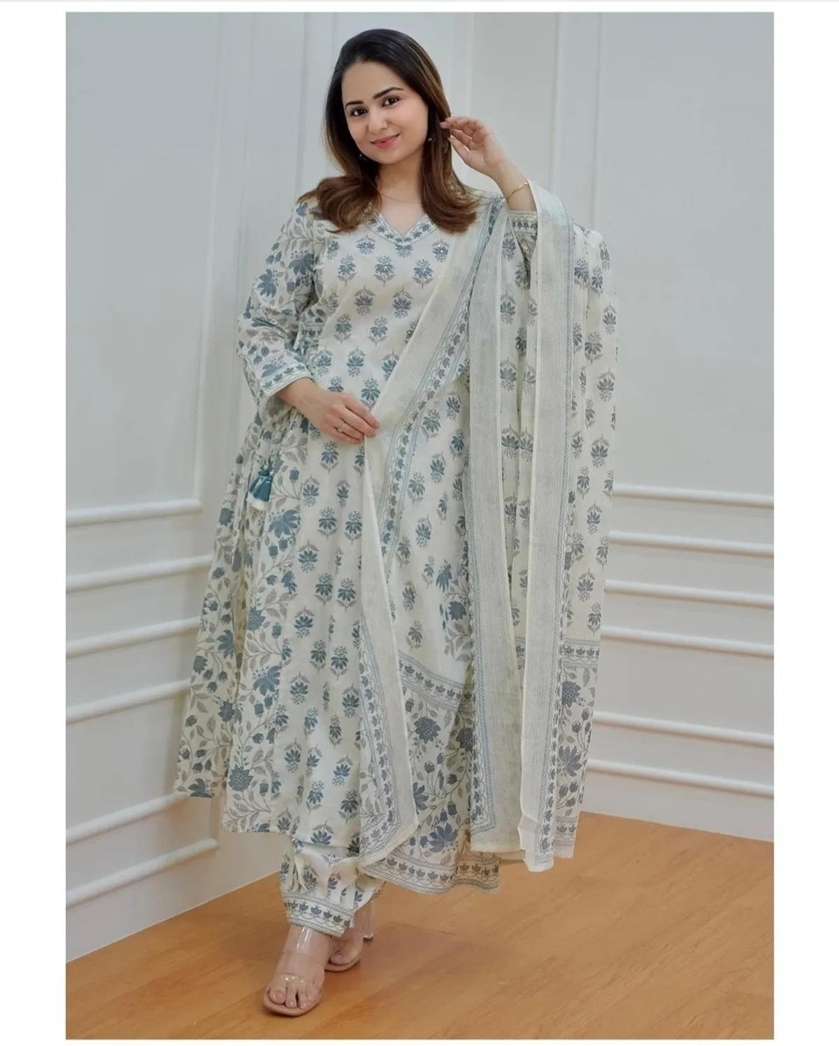 white cotton blend printed kurta salwar set for women